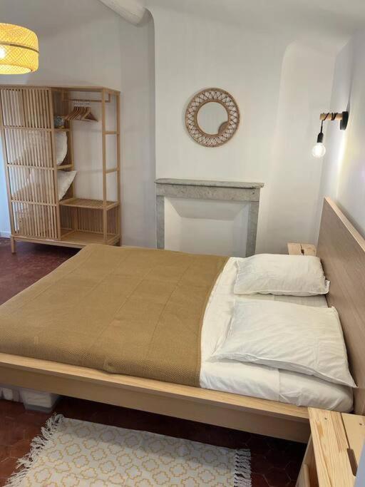 Logement Au Coeur De Marseille, Le Stassi Exteriör bild