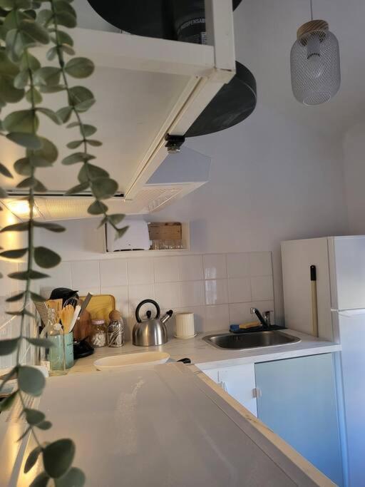 Logement Au Coeur De Marseille, Le Stassi Exteriör bild